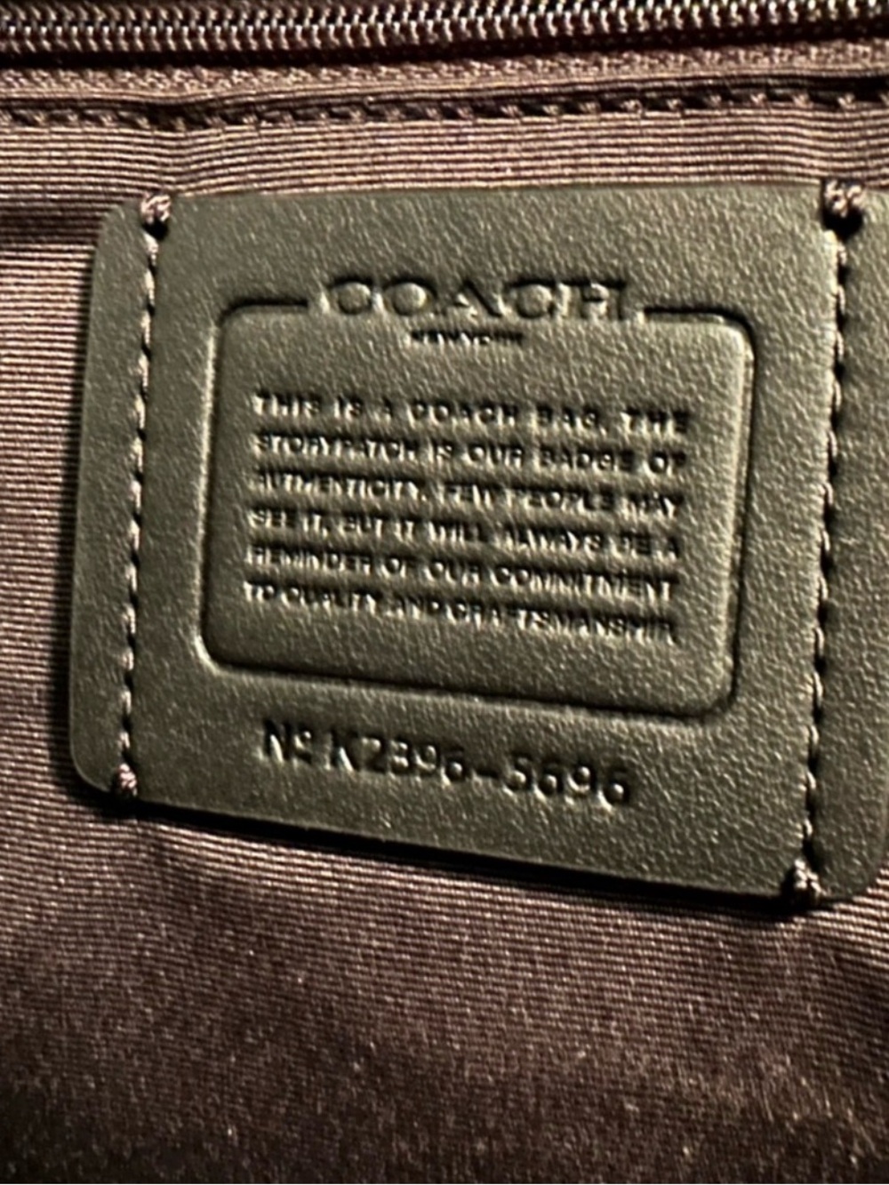 Coach City Tote with sunglass case - Picture 2 of 8